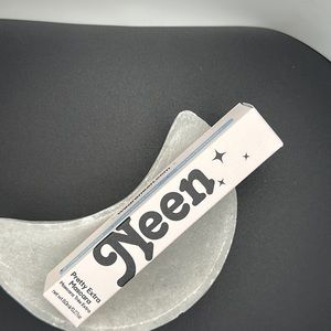 NEEN Pretty Extra Mascara,  Black